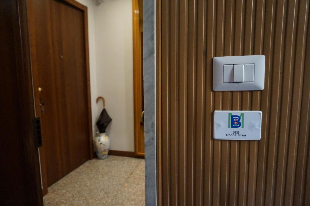 B&B Nonna Misia Salerno Luaran gambar